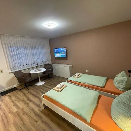 Top-Moderne Ferienwohnung Und Apartments Auf Frueherem Wunderschoenen Bauernhof Im Elbe-Elster-Kreis In Brandenburg Bei Herzberg-Elster, Schoenewalde, Holzdorf Екстер'єр фото